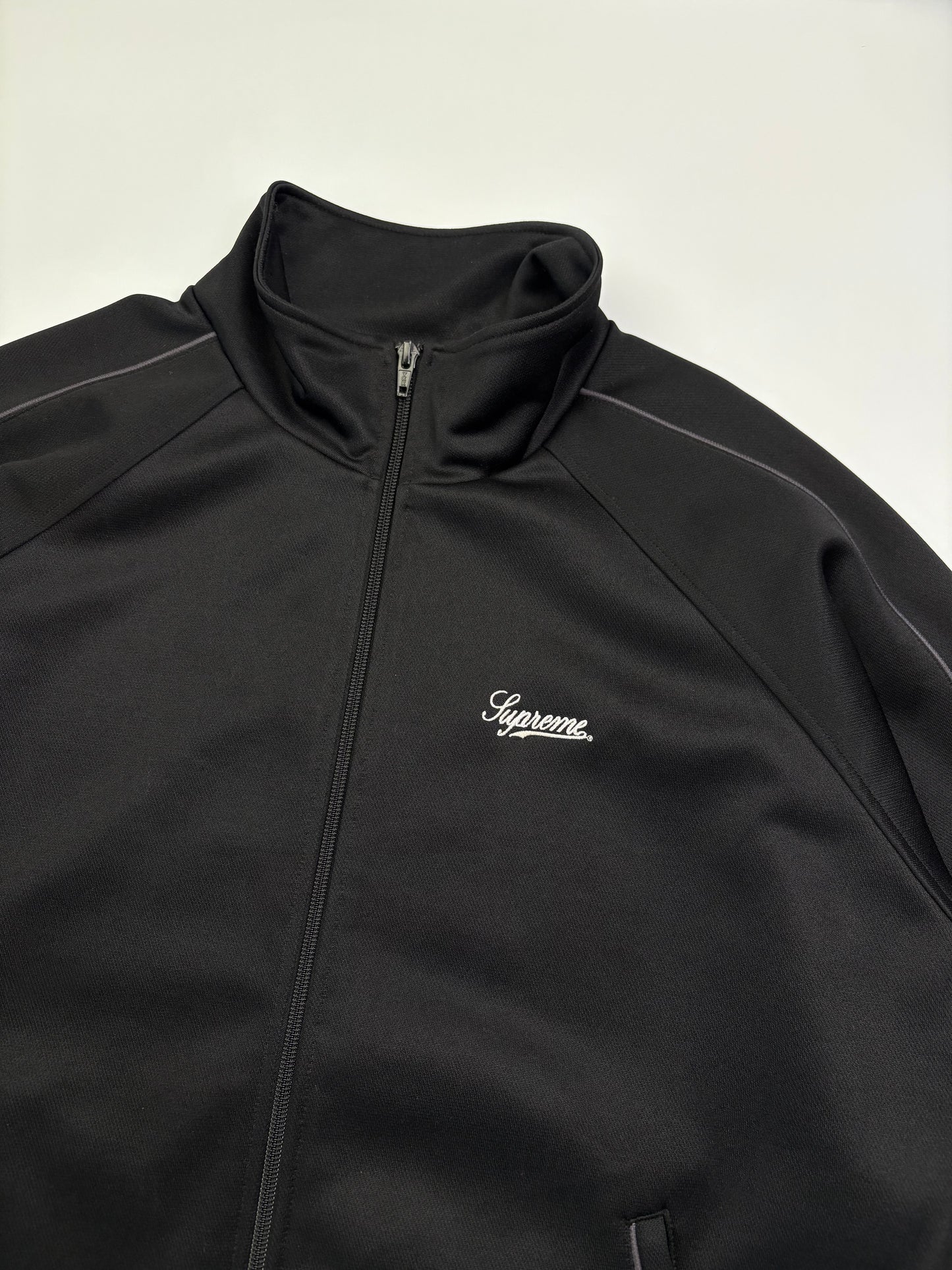 Supreme Track Jacket (L)