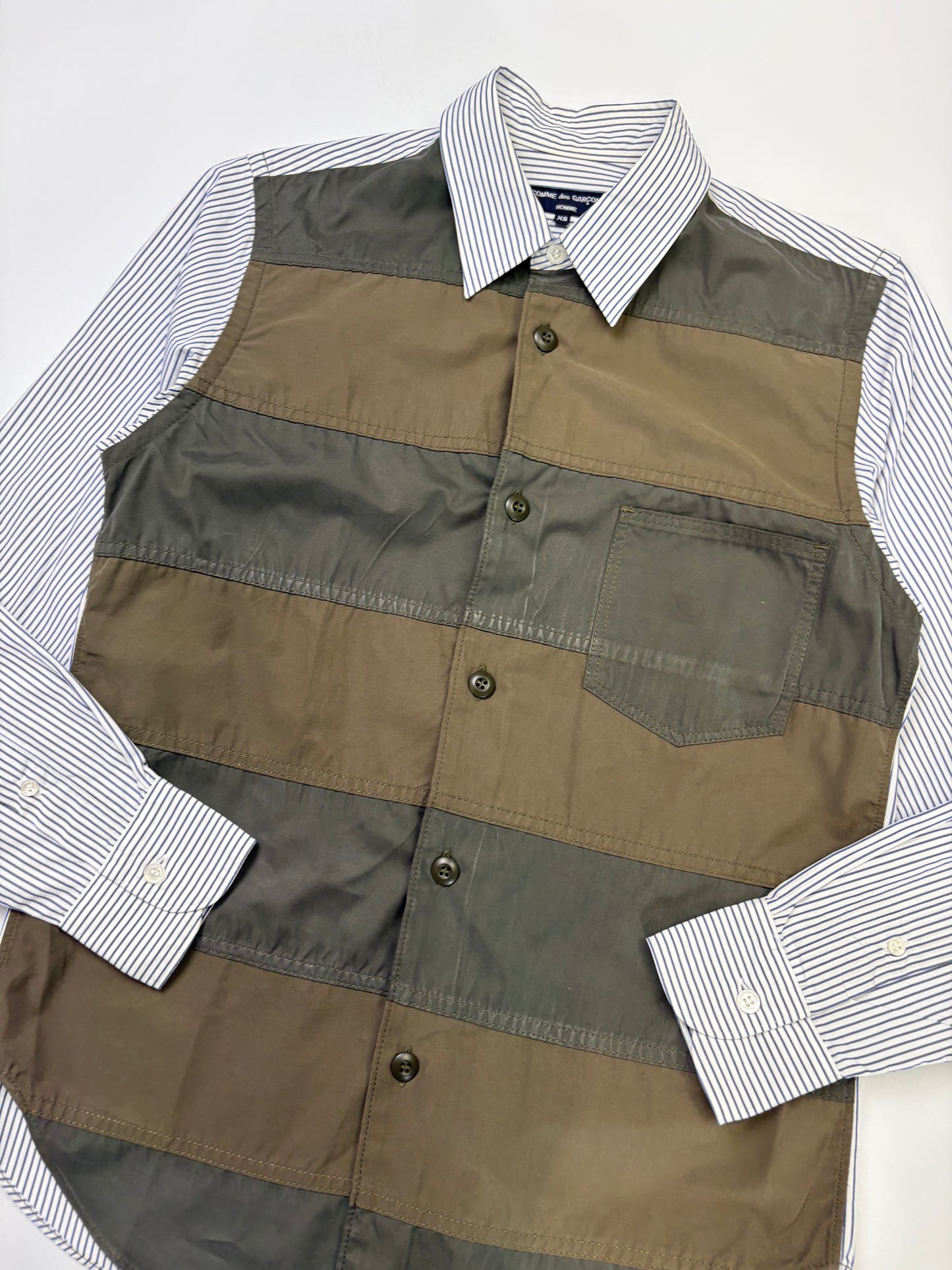 Comme Des Garçons Shirt (XS)