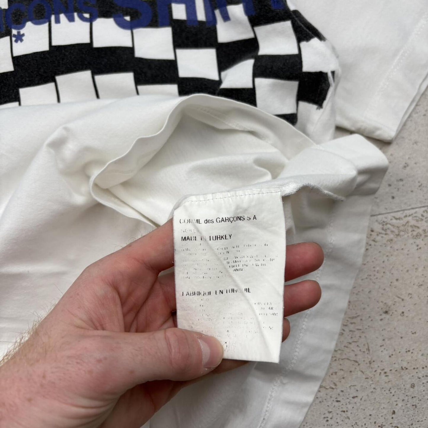 Comme Des Garçons T-Shirt (M)