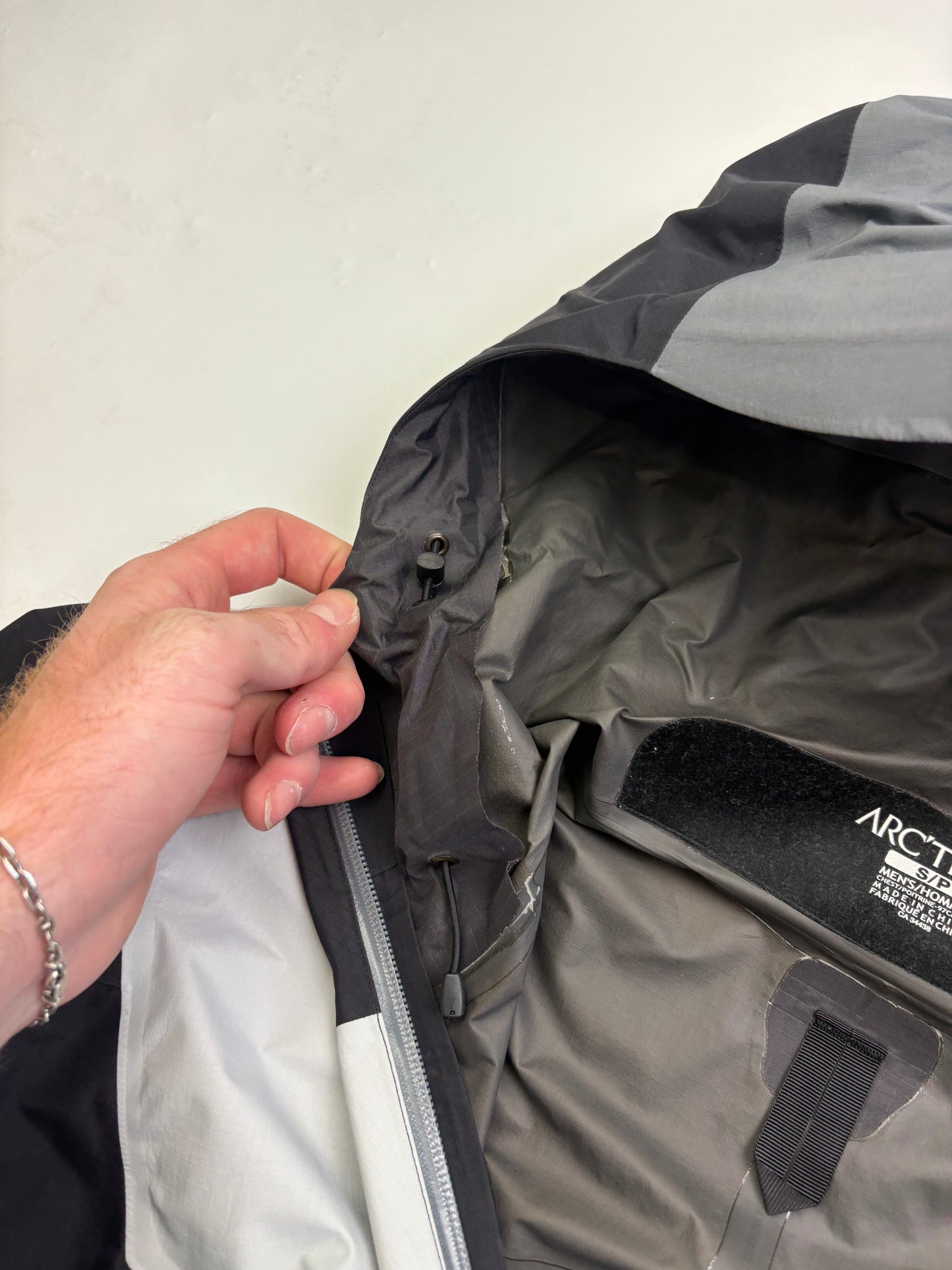 Arc’teryx x Beams Beta SL (S)