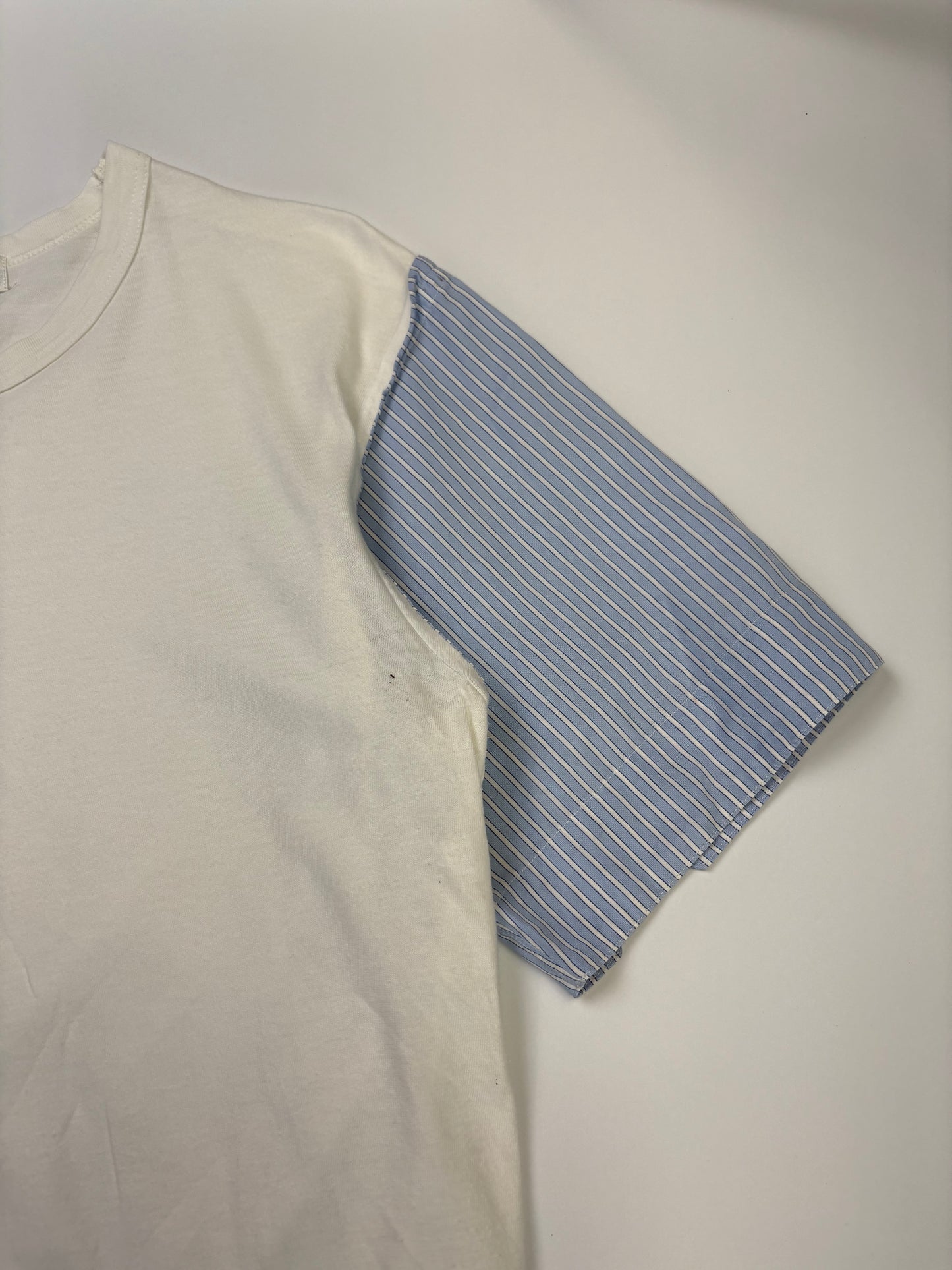 Comme Des Garçons T-Shirt (M)