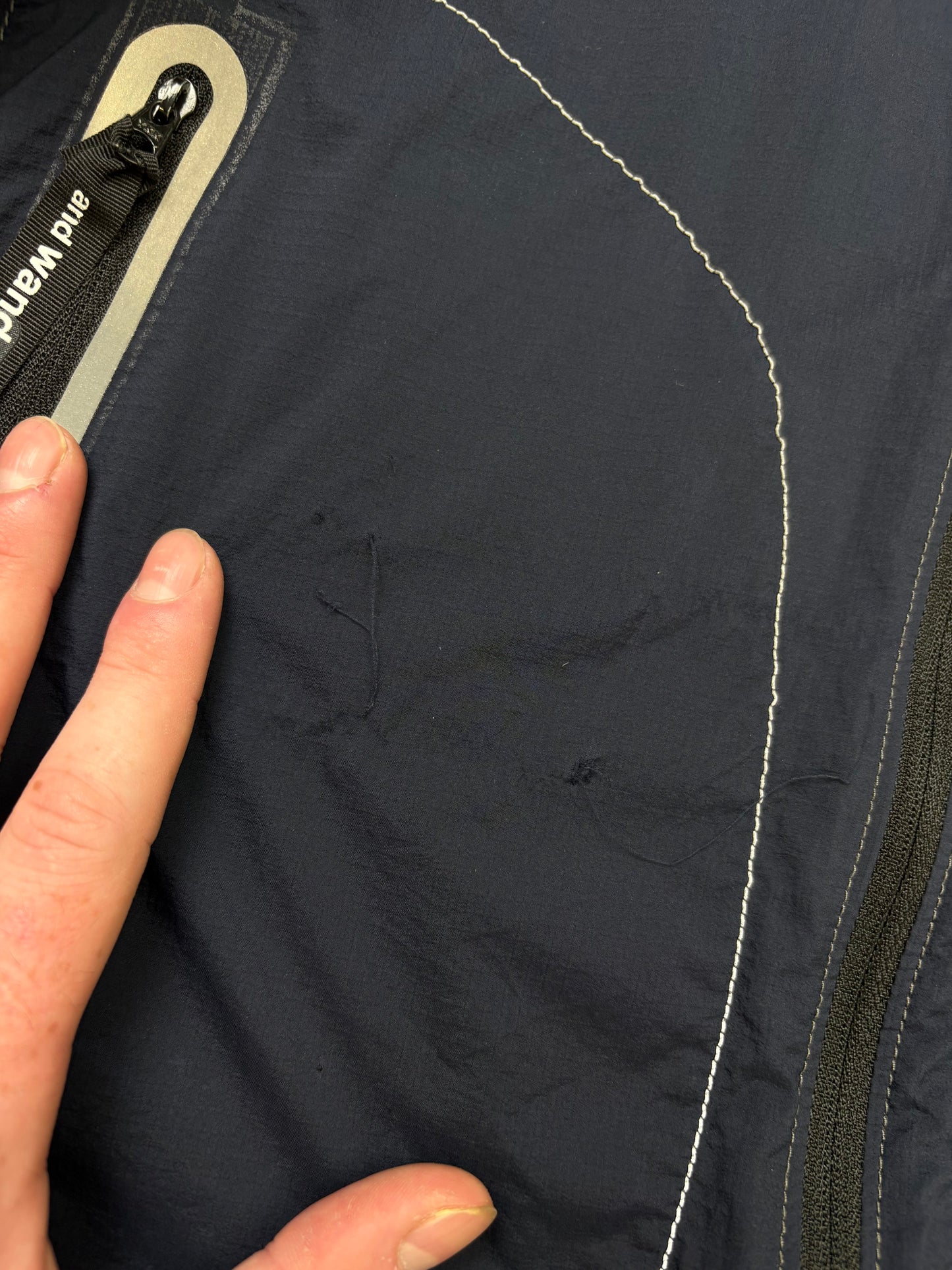 And Wander Lightweight Jacket (M)