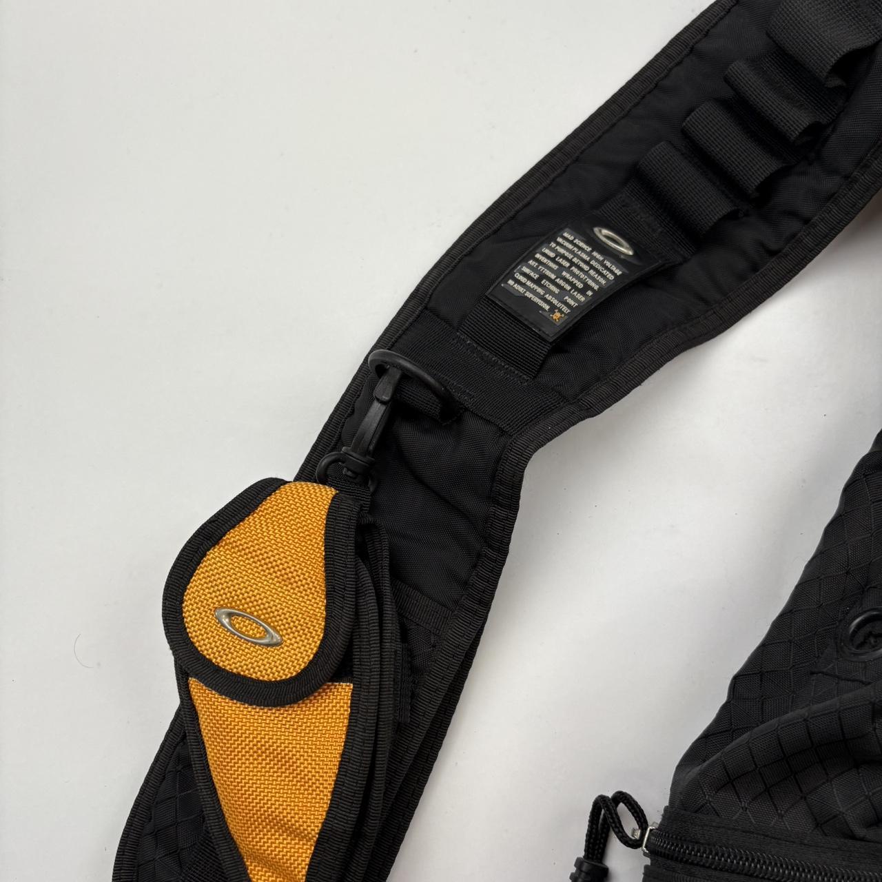Vintage Oakley Sling Bag