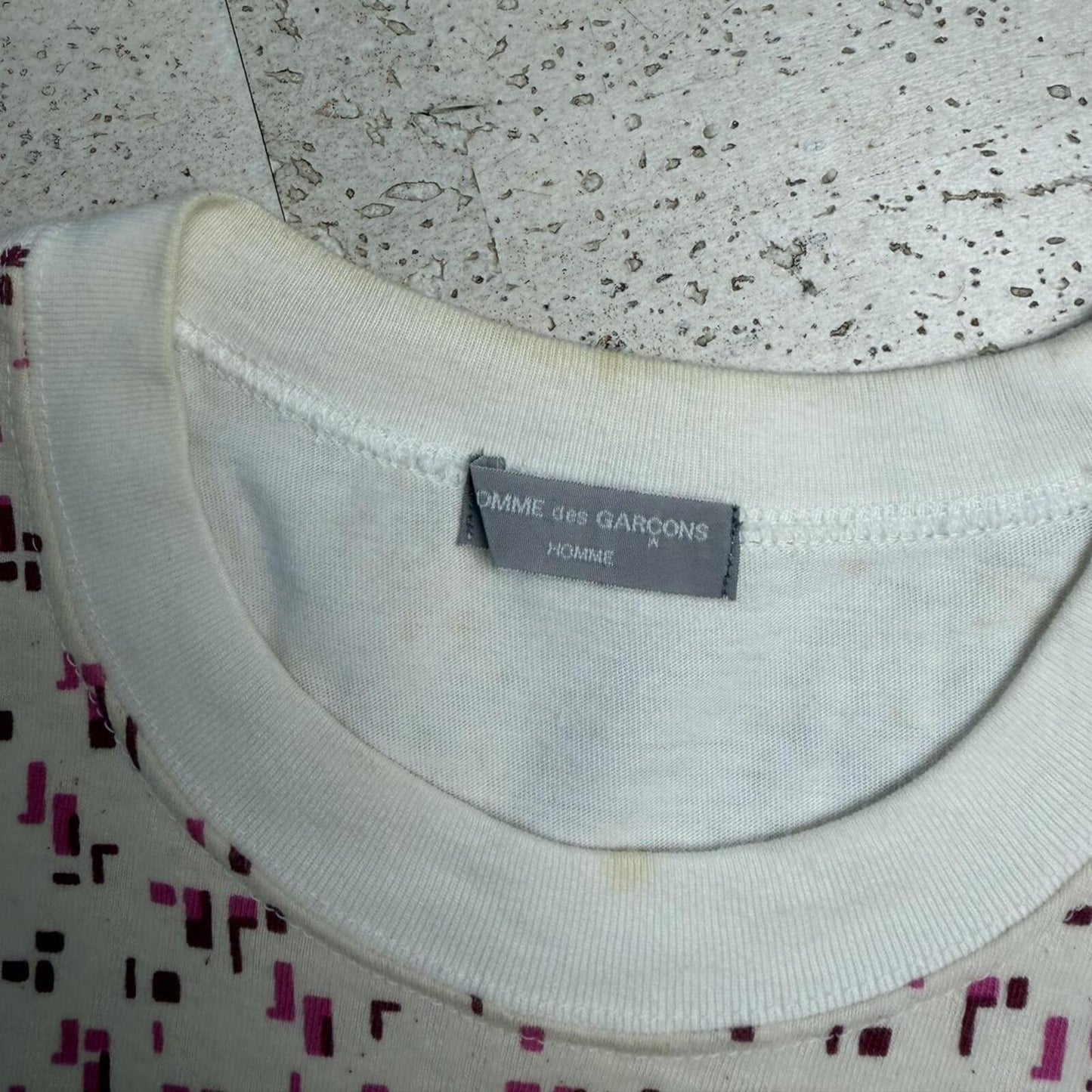Comme Des Garçons T-Shirt (L)