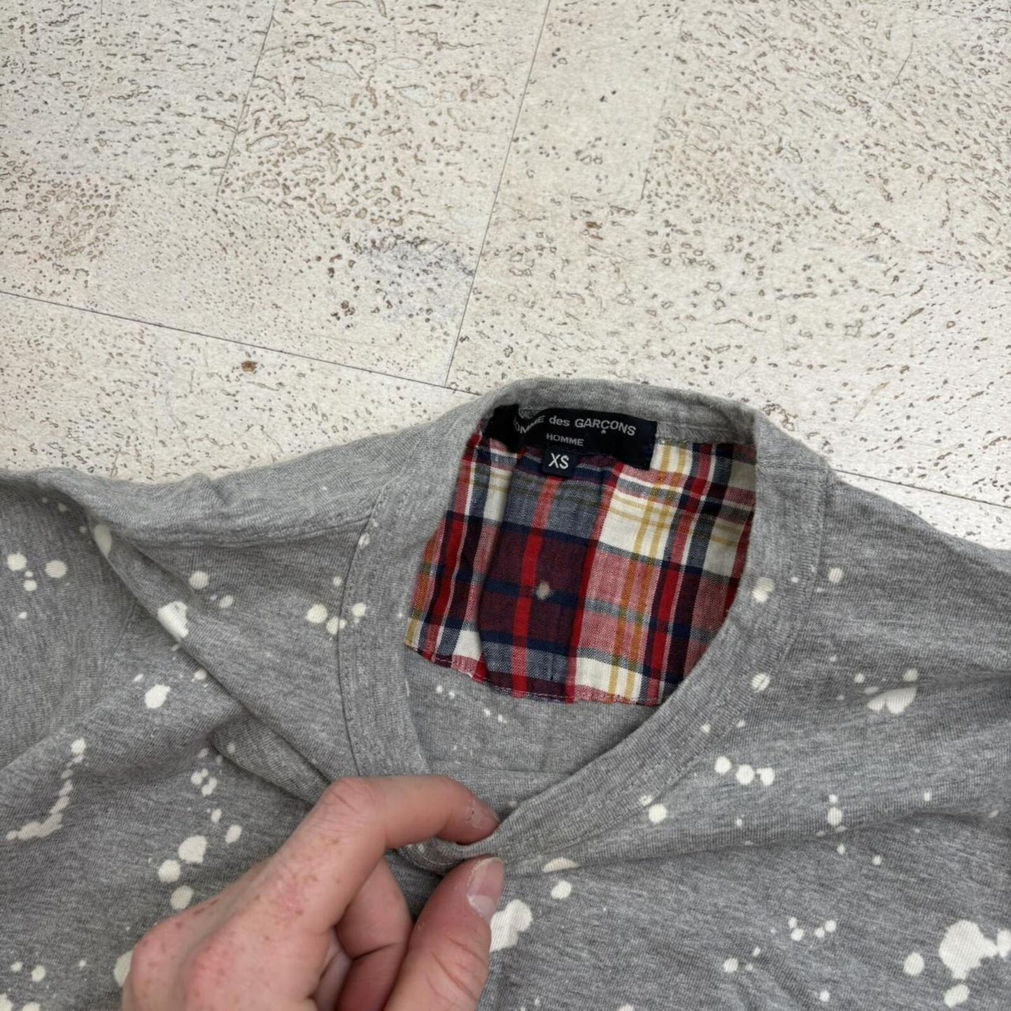Comme Des Garçons T-Shirt (XS)
