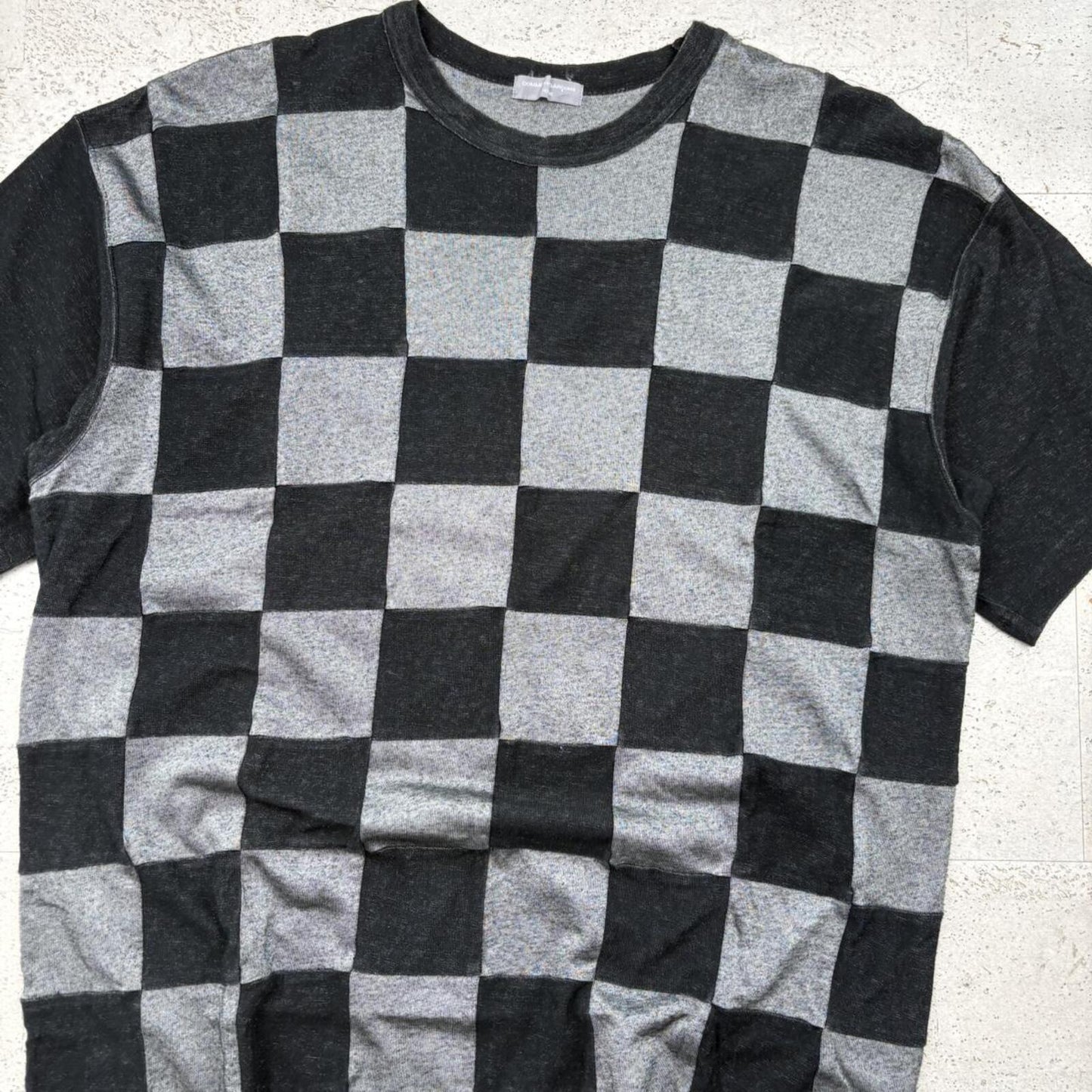Comme Des Garçons T-Shirt (L)