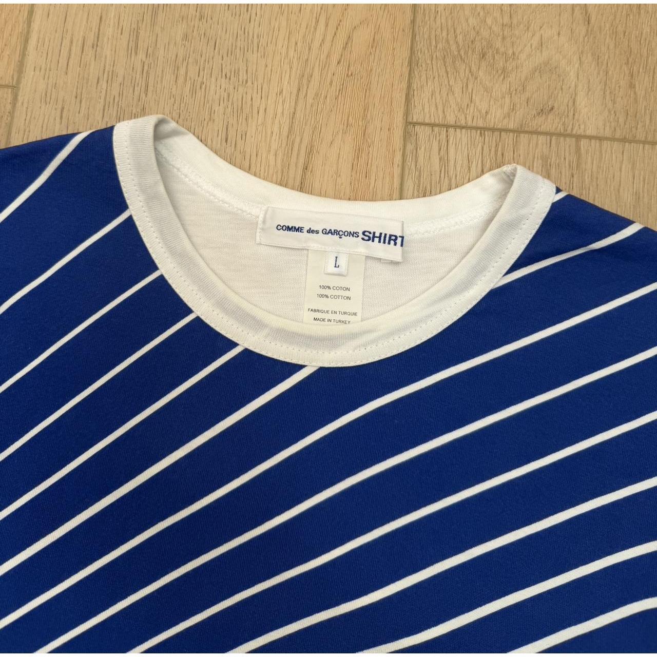 Comme Des Garçons T-Shirt (L)