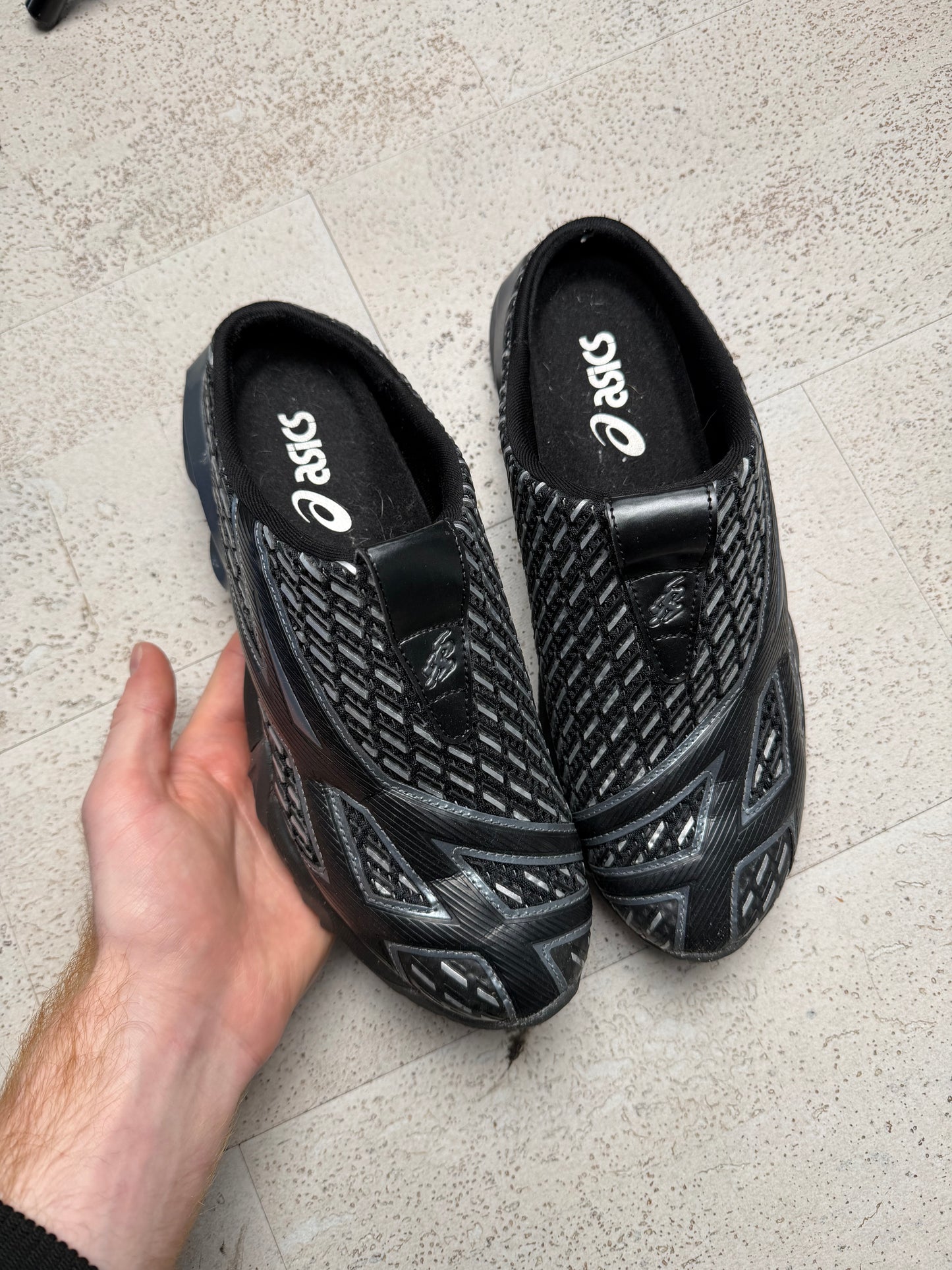 Asics Kiko Gel Styrax (7.5)