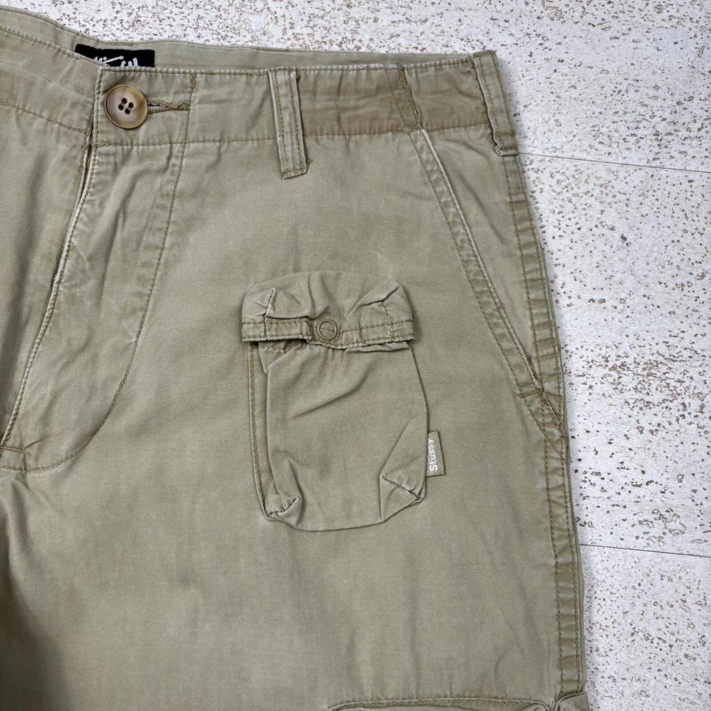 90’s Stussy Cargo Shorts (29”)