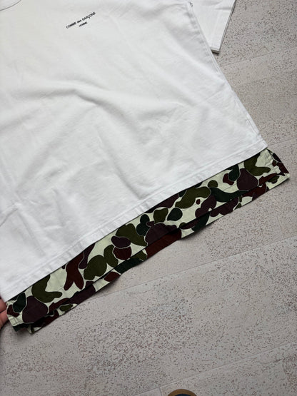 Comme Des Garçons T-Shirt (L)