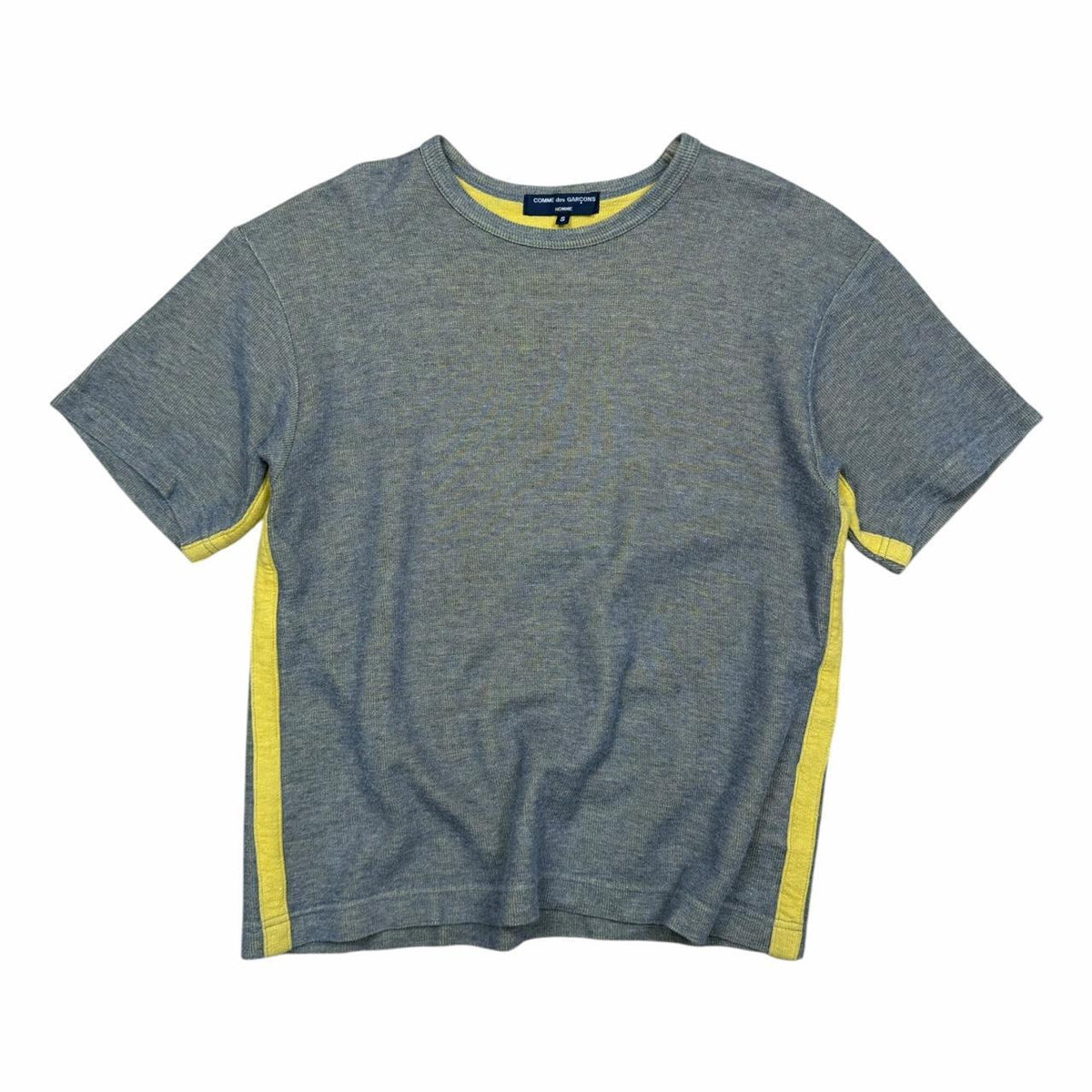 Comme Des Garçons T-Shirt (XS)