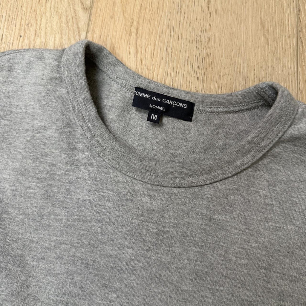 Comme Des Garçons T-Shirt (L)