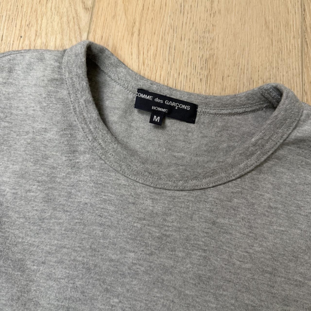 Comme Des Garçons T-Shirt (L)