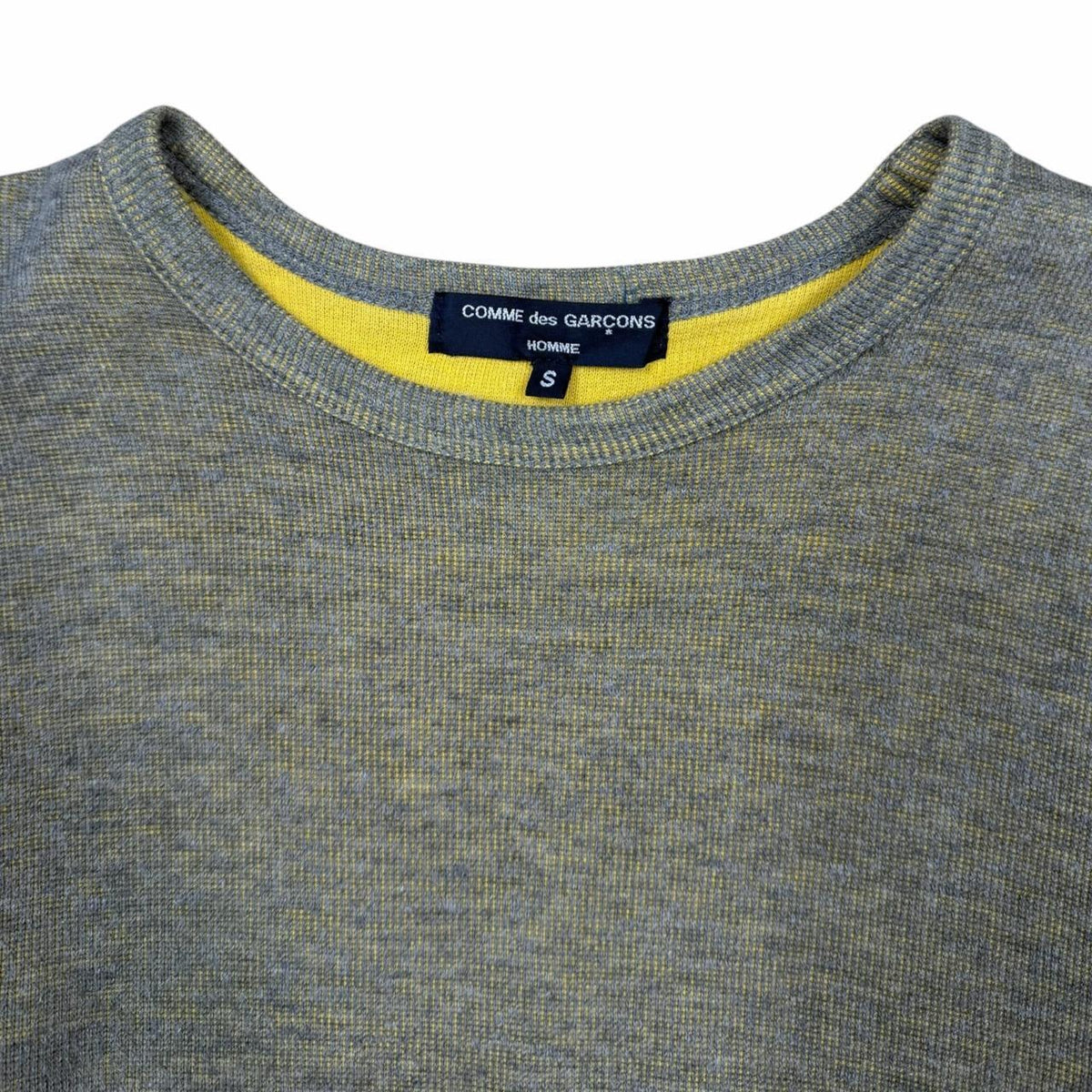 Comme Des Garçons T-Shirt (XS)