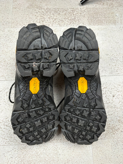 Roa Andreas Boot (UK6)