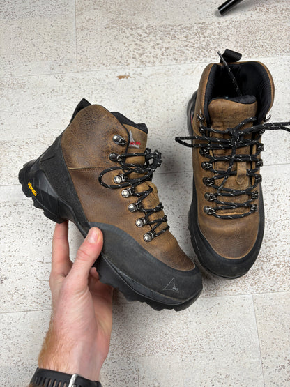 Roa Andreas Boot (UK6)