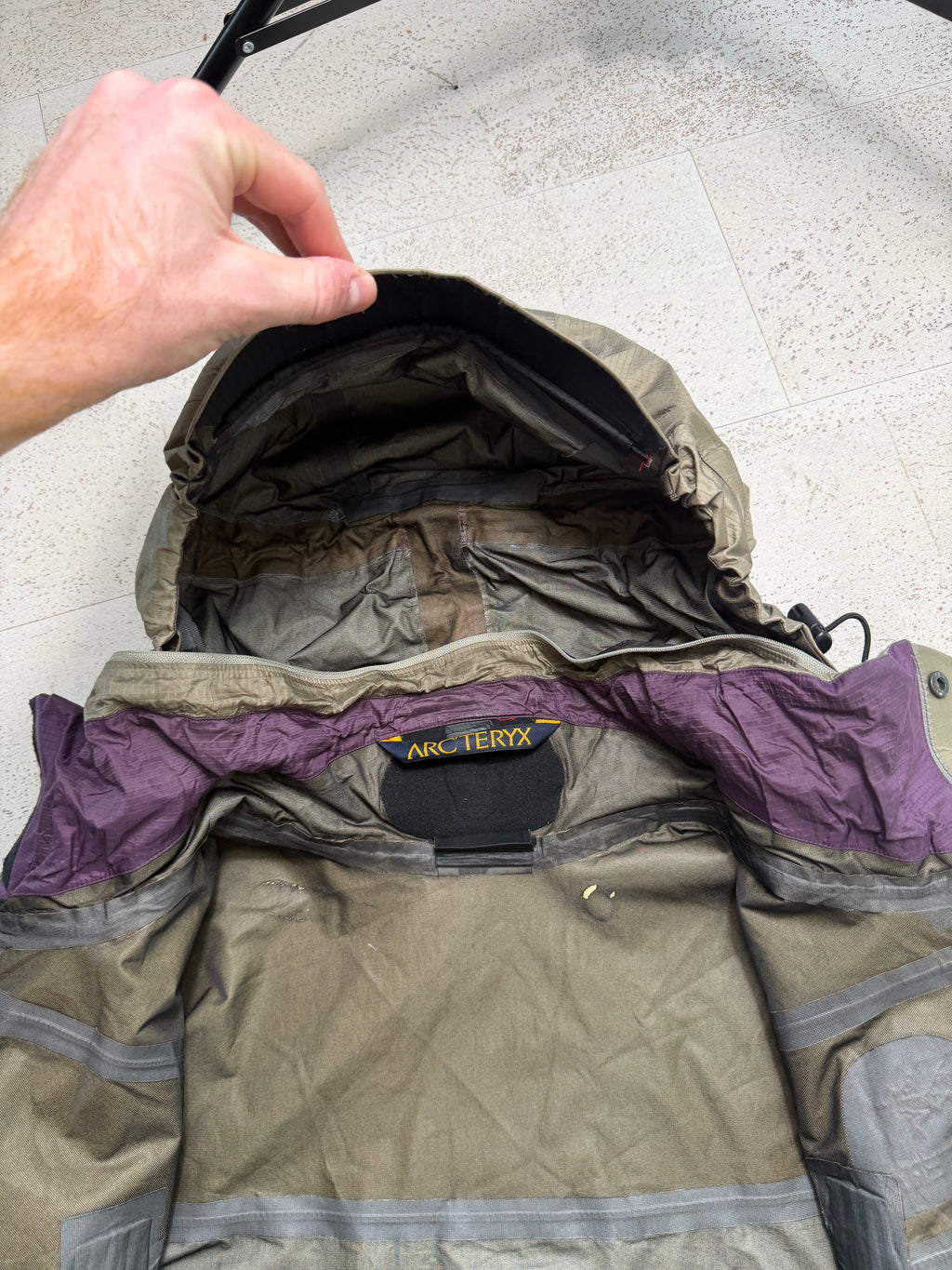 Arc’teryx Theta AR (L)