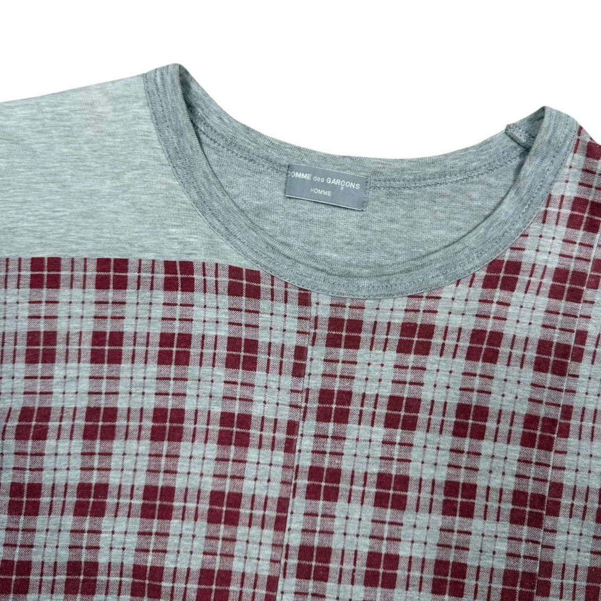 Comme Des Garçons T-Shirt (L)