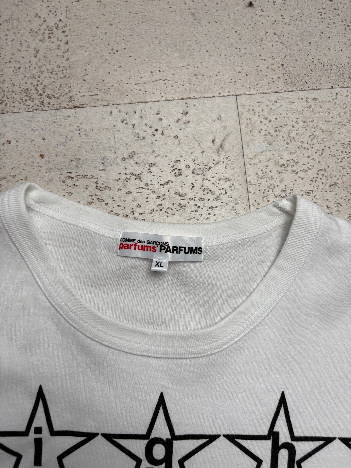 Comme Des Garçons T-Shirt (XL)