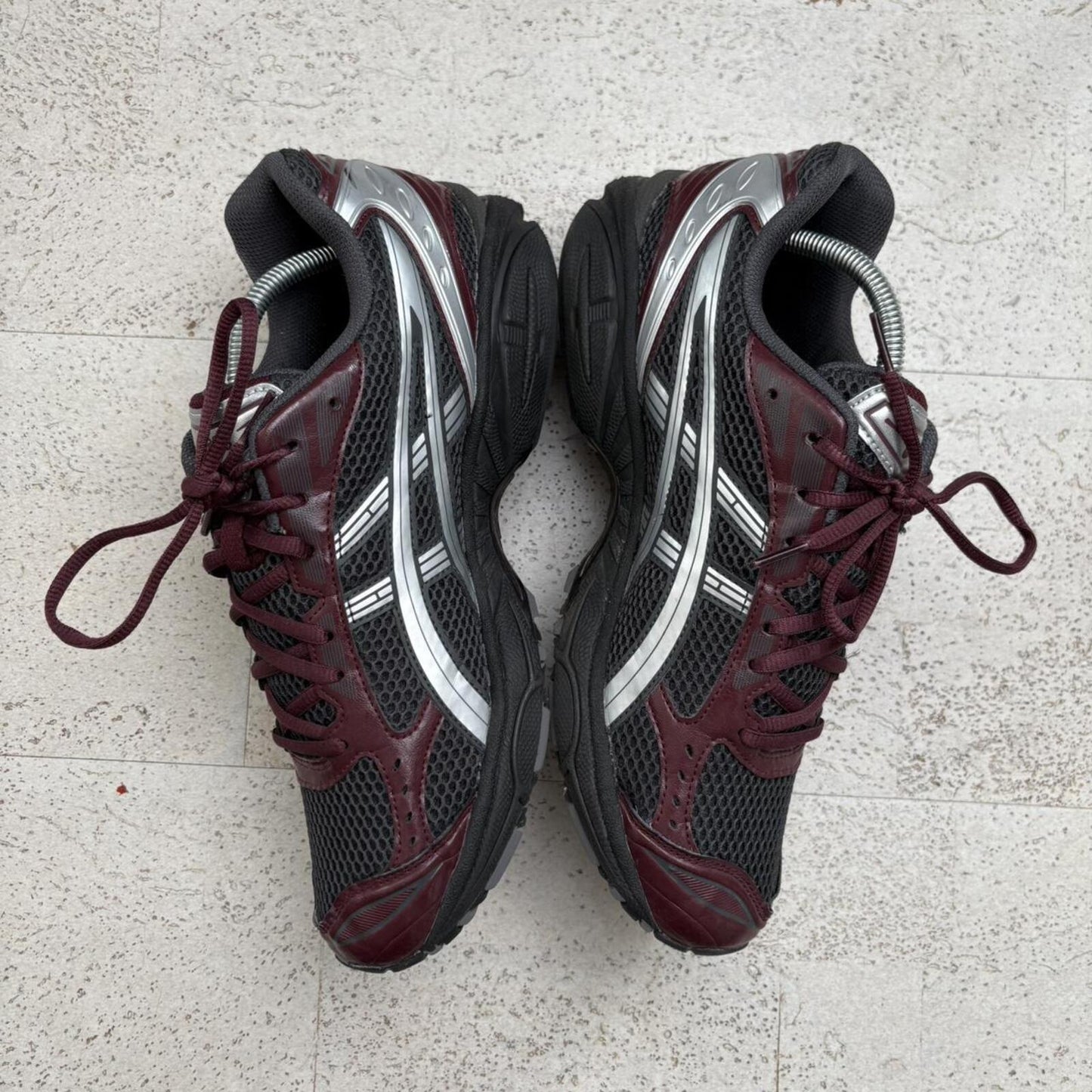 Asics Gel Kayano 14 (UK9)