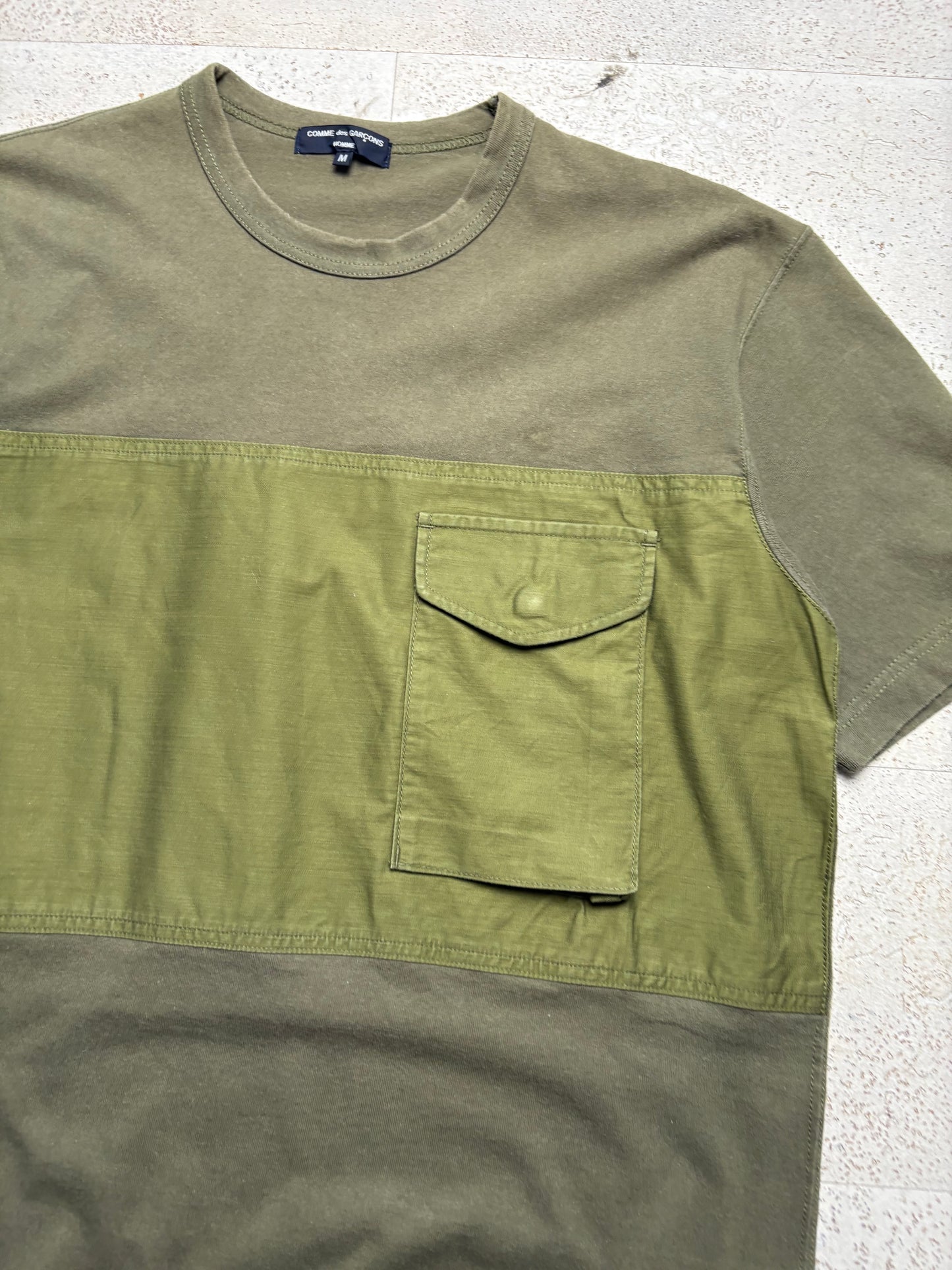 Comme Des Garçons T-Shirt (M)
