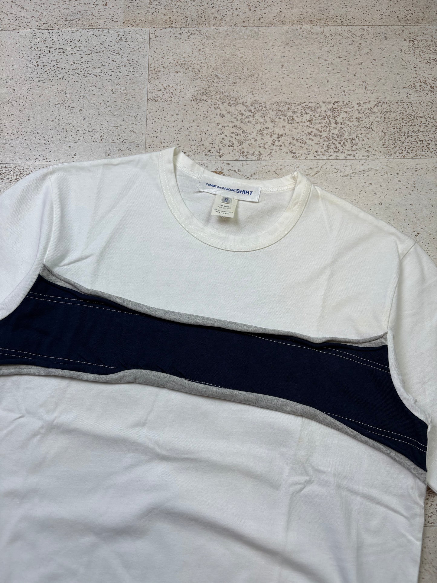 Comme Des Garçons T-Shirt (S)