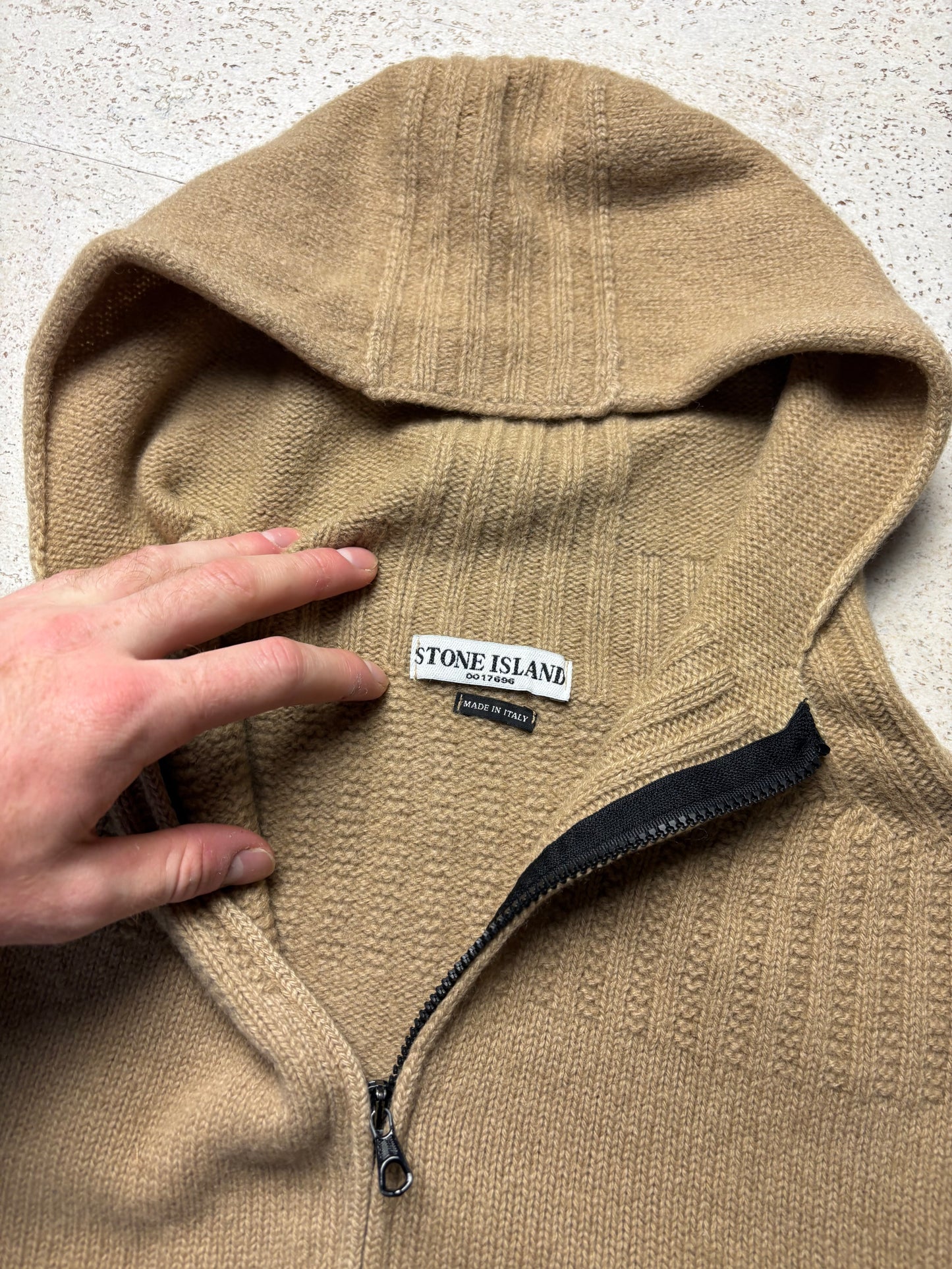 2000’s Stone Island Knit Hoodie (M)