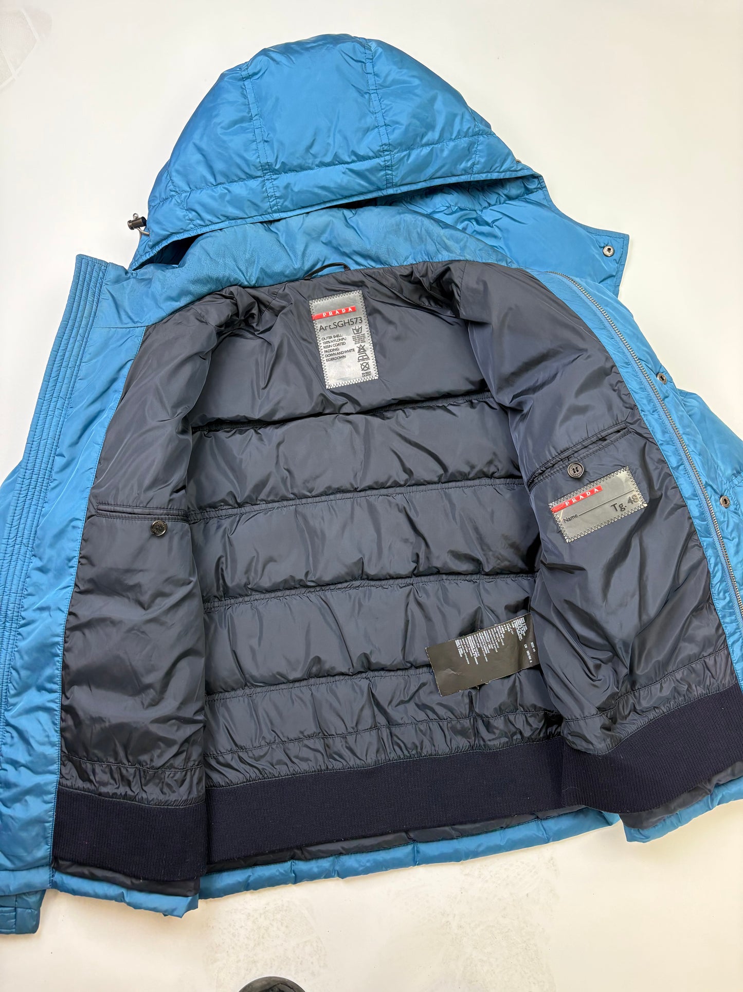 Prada Milano Puffer Jacket (M)