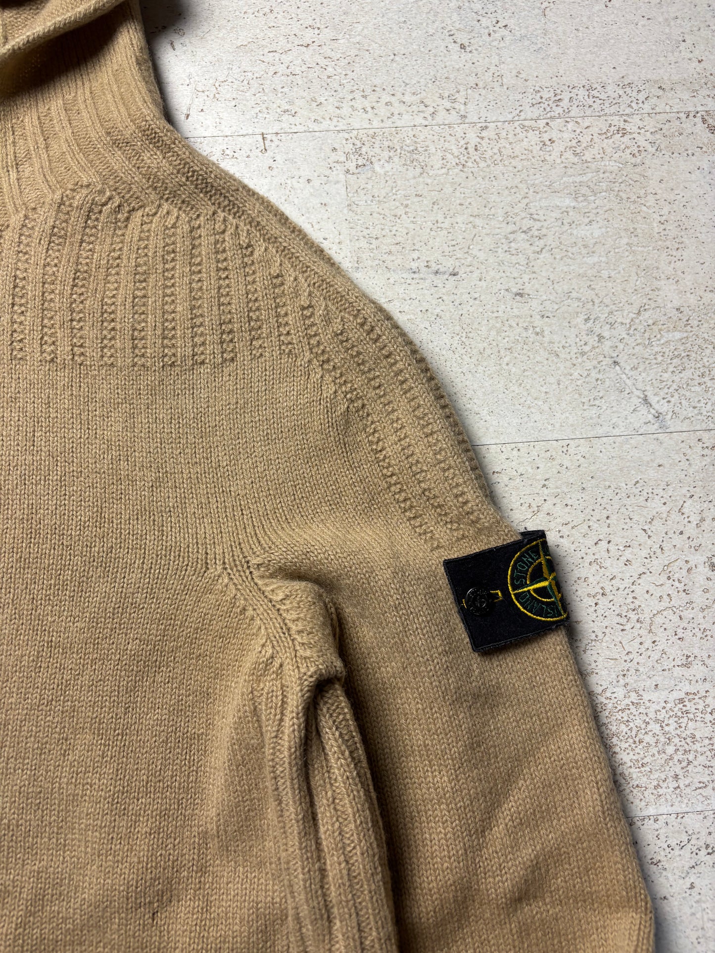 2000’s Stone Island Knit Hoodie (M)