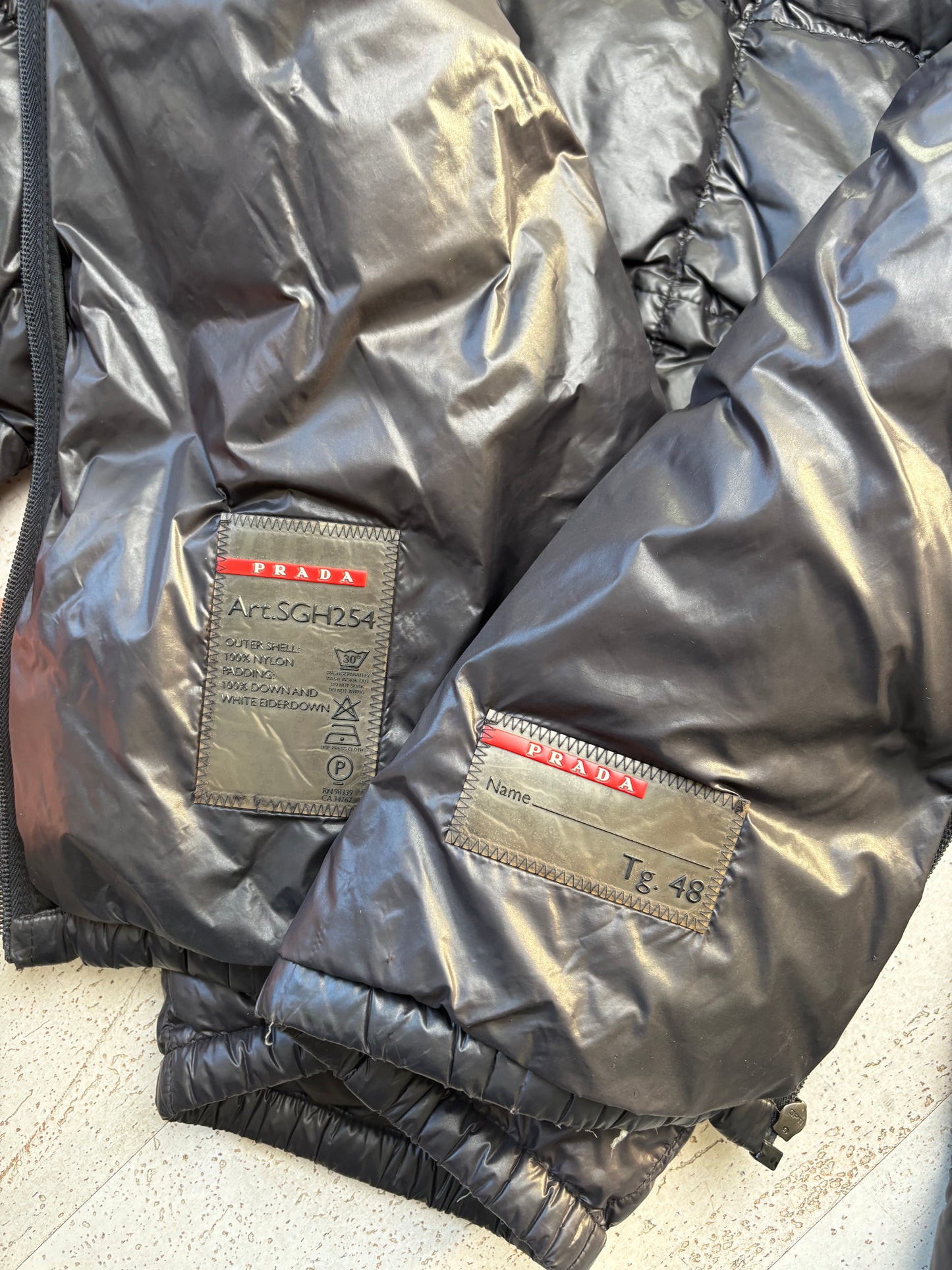 Prada Square Stitch Puffer Jacket (M)