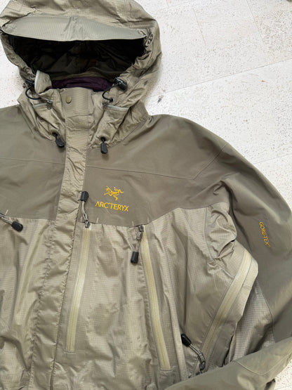 Arc’teryx Theta AR (L)