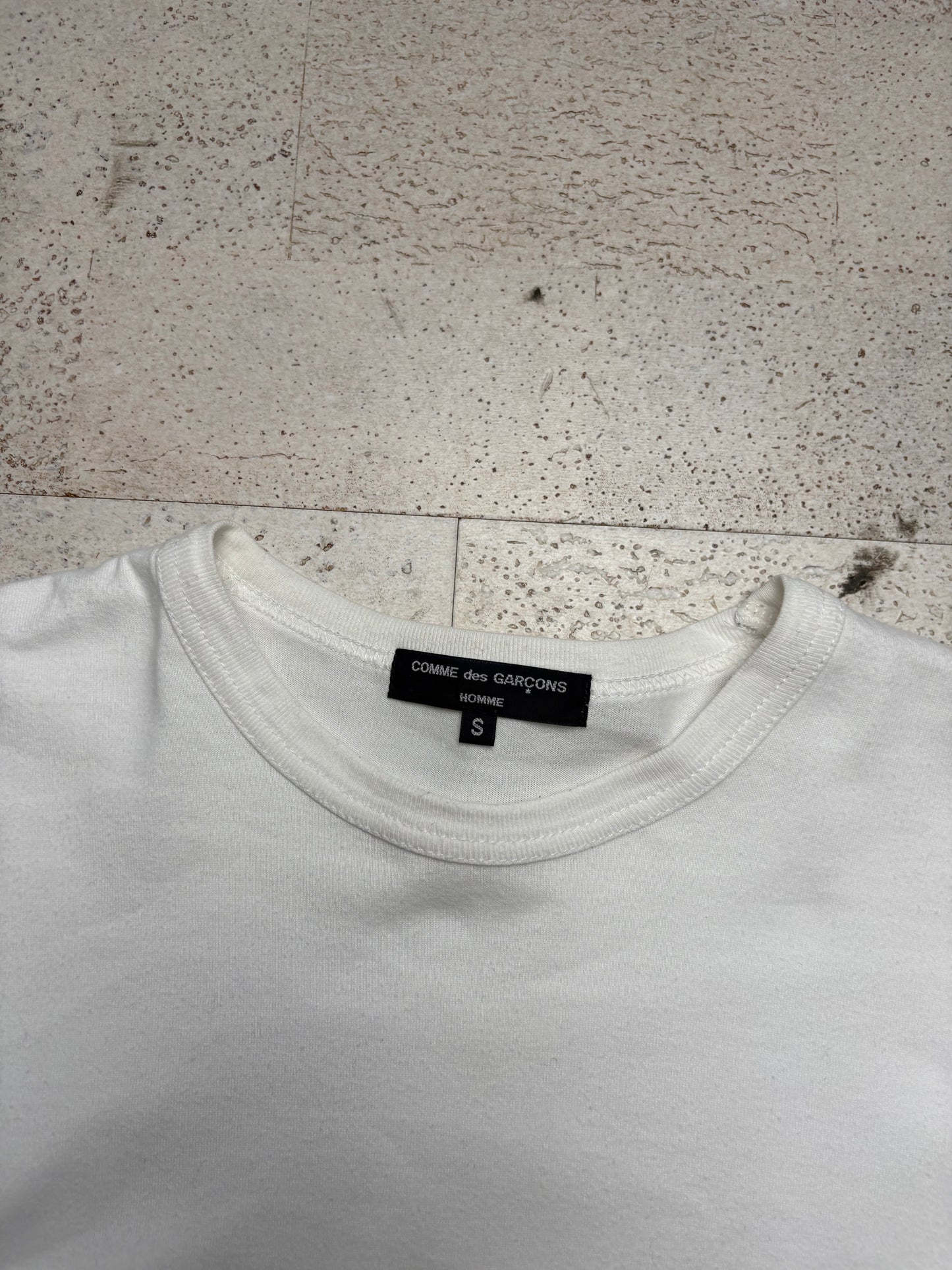 Comme Des Garçons T-Shirt (S)