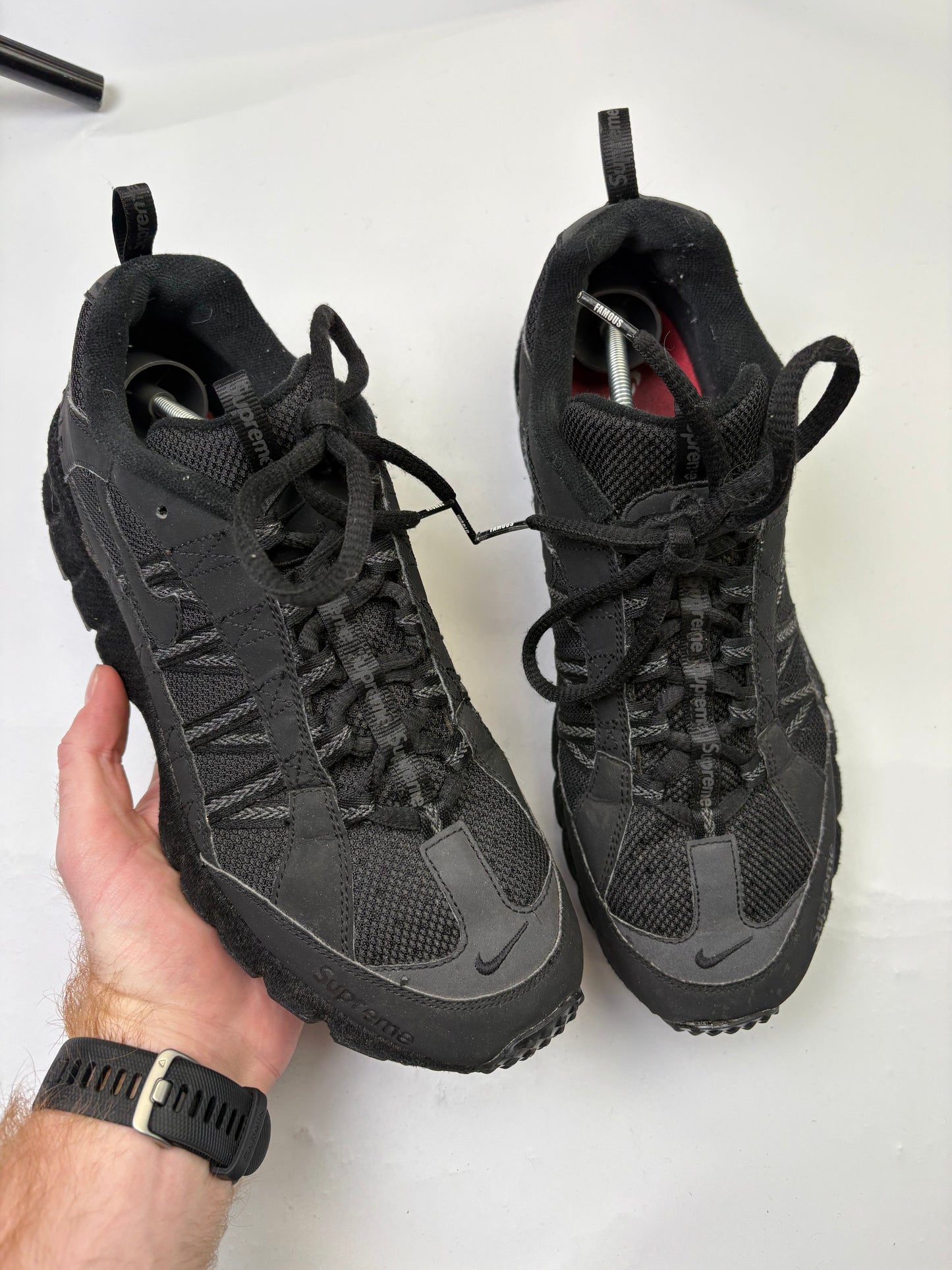 Nike x Supreme Humara (9.5)