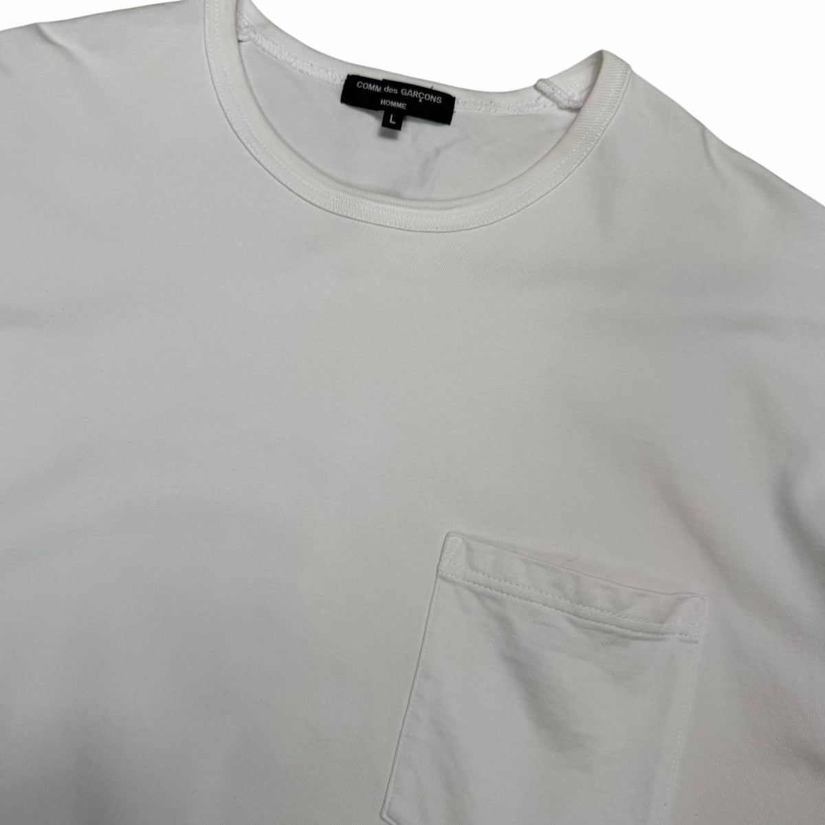 Comme Des Garçons T-Shirt (L)