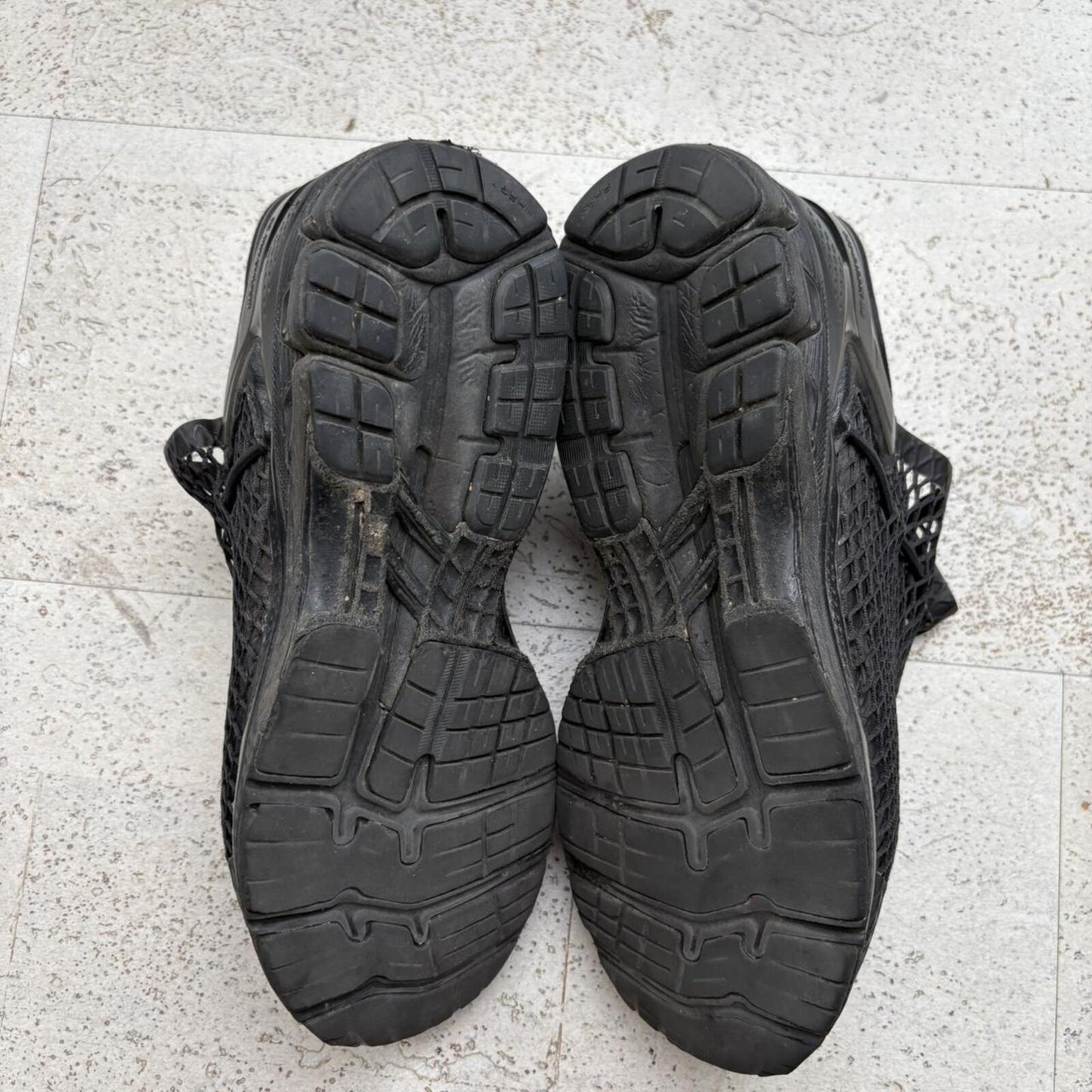 Asics x Vivienne Westwood Gel Kayano 26 (UK7)