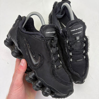 Nike X CDG Shox (4.5)